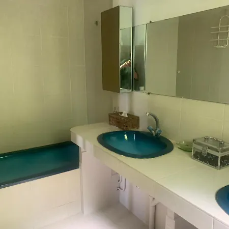 度假居 Loustalou 圣特罗佩